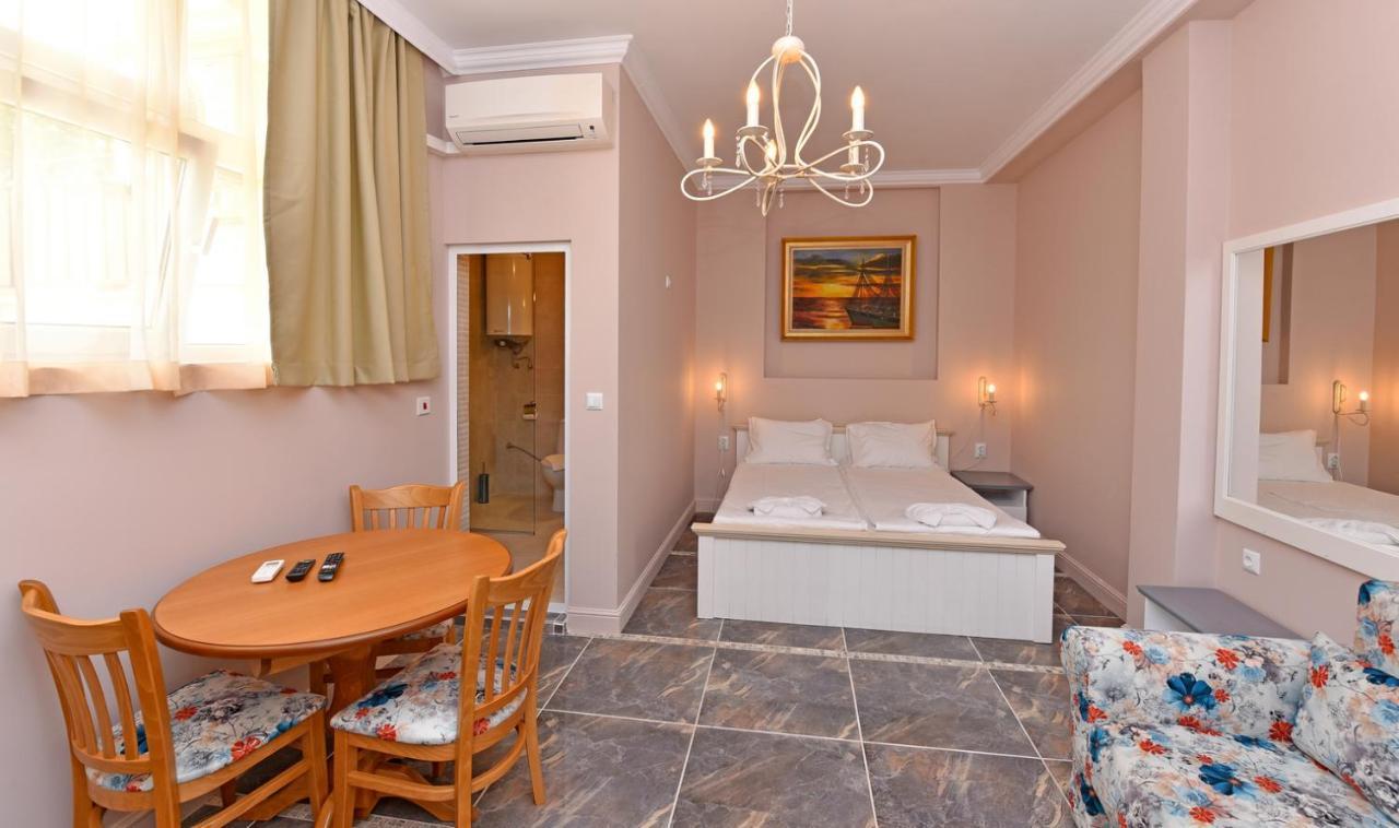 Sirena Palace Family Hotel Obzor Εξωτερικό φωτογραφία